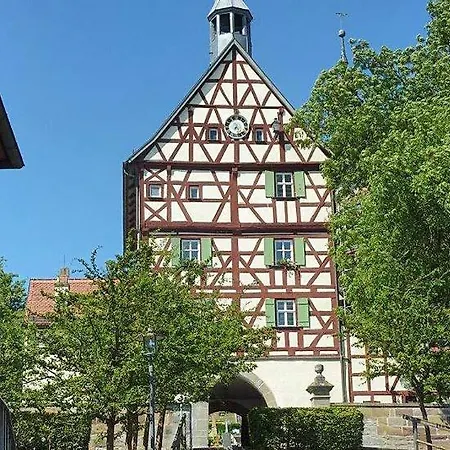 Graefin Von Paris - Mit Saunanutzung Daire Burgbernheim